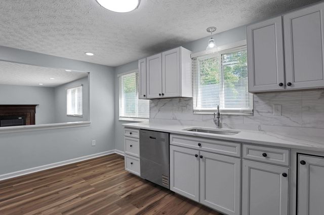 6588 Strathcona Avenue, Dublin, OH 43017