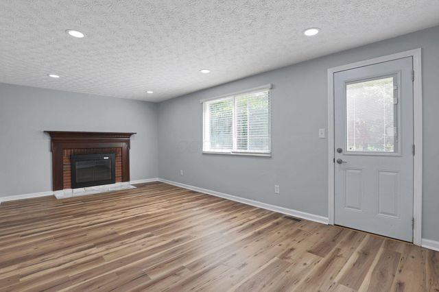 6588 Strathcona Avenue, Dublin, OH 43017