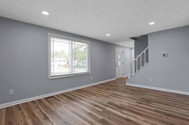 6588 Strathcona Avenue, Dublin, OH 43017