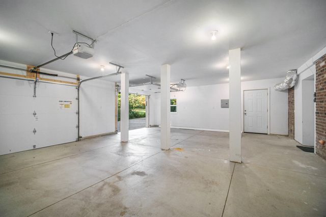 5220 Sutton Road, Northfield Twp, MI 48105