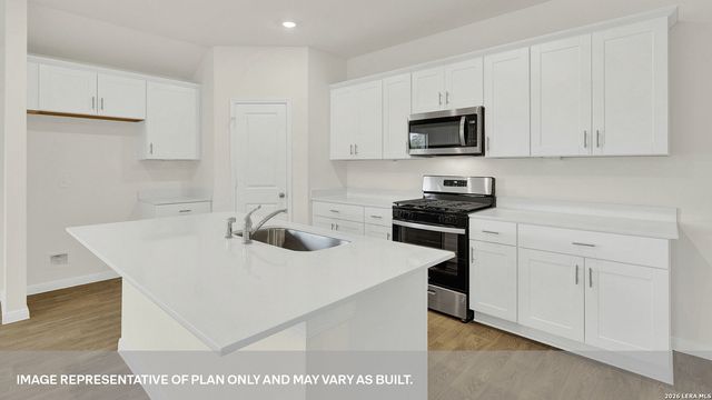 321 YELLOWSTONE DRIVE, Kyle, TX 78640