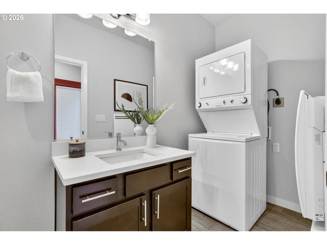 3959 Ne 7TH Ave, Portland, OR 97212