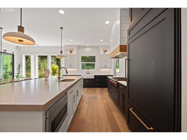 2850 Sw TURNER Rd, West Linn, OR 97068
