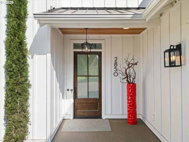 2850 Sw TURNER Rd, West Linn, OR 97068