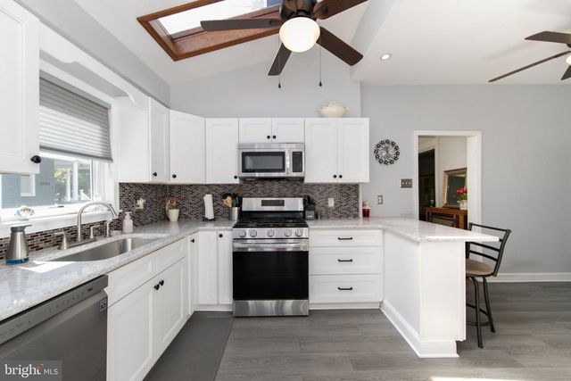 101 7TH AVE, Haddon Heights, NJ 08035