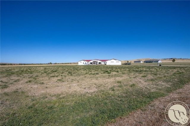 325 Three Wolf Road, Huntley, MT 59037