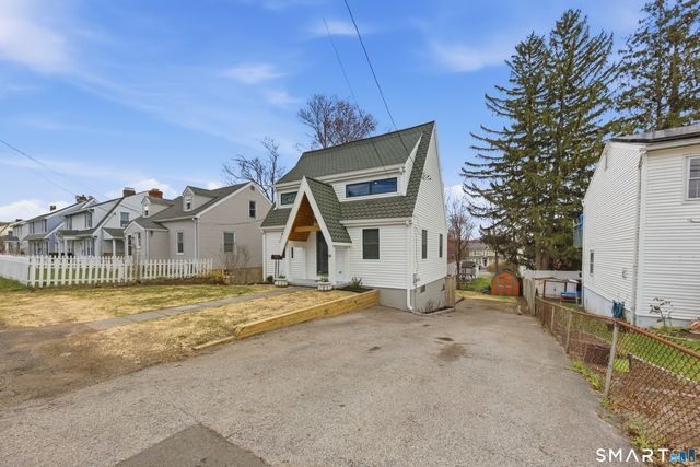 28 Silvermine Avenue, Norwalk, CT 06850