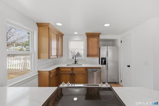 28 Silvermine Avenue, Norwalk, CT 06850