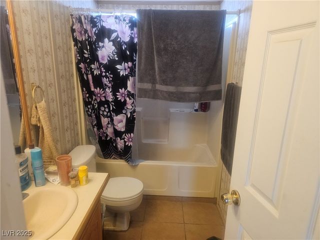 2779 South Sandstone Drive, Amargosa Valley, NV 89020