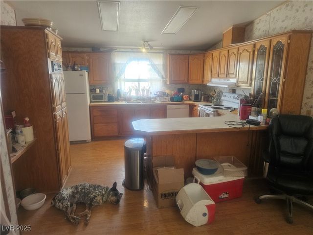 2779 South Sandstone Drive, Amargosa Valley, NV 89020