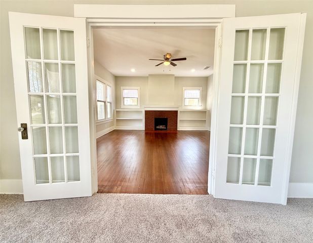 1201 E Lamar Street, Sherman, TX 75090