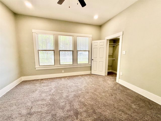 1201 E Lamar Street, Sherman, TX 75090