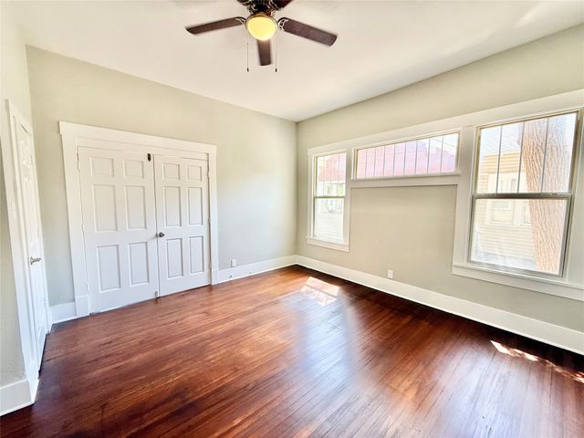 1201 E Lamar Street, Sherman, TX 75090