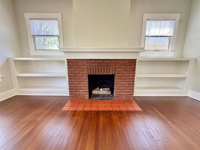 1201 E Lamar Street, Sherman, TX 75090