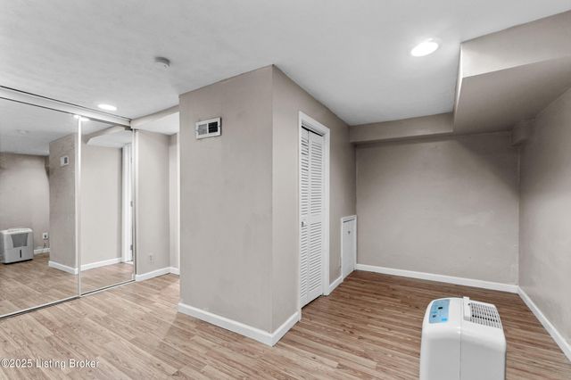 1205 S 43rd St, Louisville, KY 40211