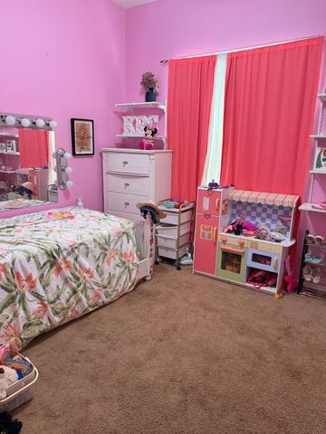 524 E Aldrich Ave, Livingston, CA 95334