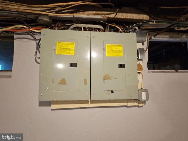 815 SAWYER AVE, Vineland, NJ 08360