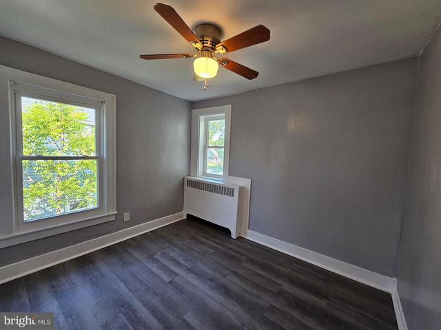 815 SAWYER AVE, Vineland, NJ 08360