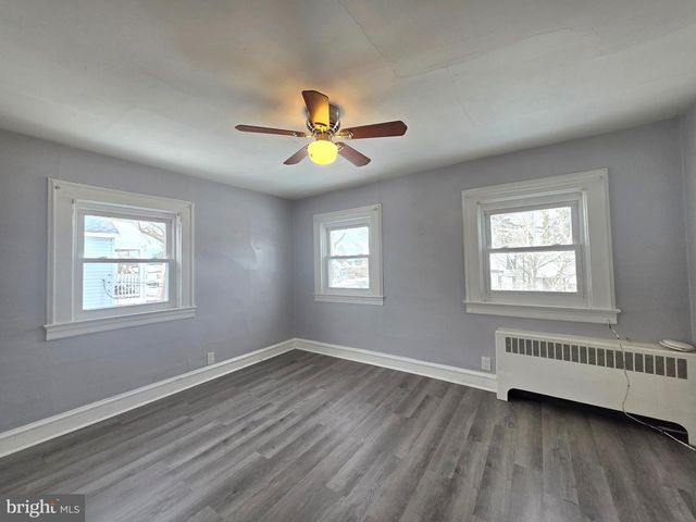 815 SAWYER AVE, Vineland, NJ 08360