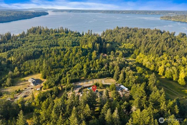 2701 Fishtrap Loop NE, Olympia, WA 98506