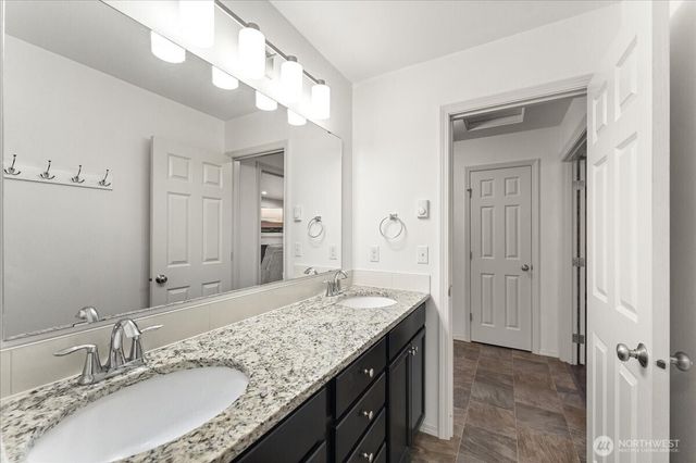 2701 Fishtrap Loop NE, Olympia, WA 98506
