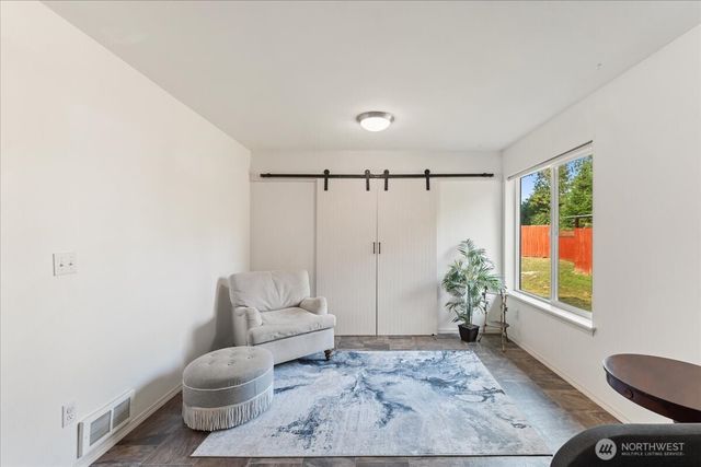 2701 Fishtrap Loop NE, Olympia, WA 98506