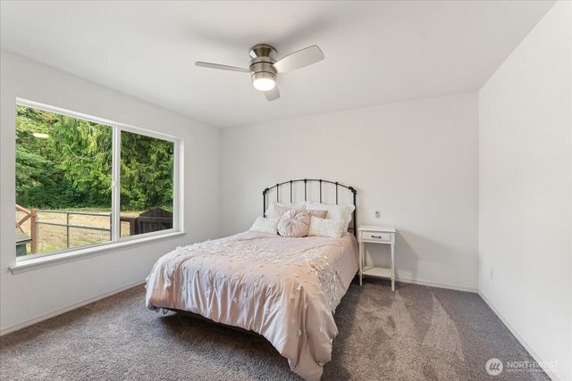 2701 Fishtrap Loop NE, Olympia, WA 98506