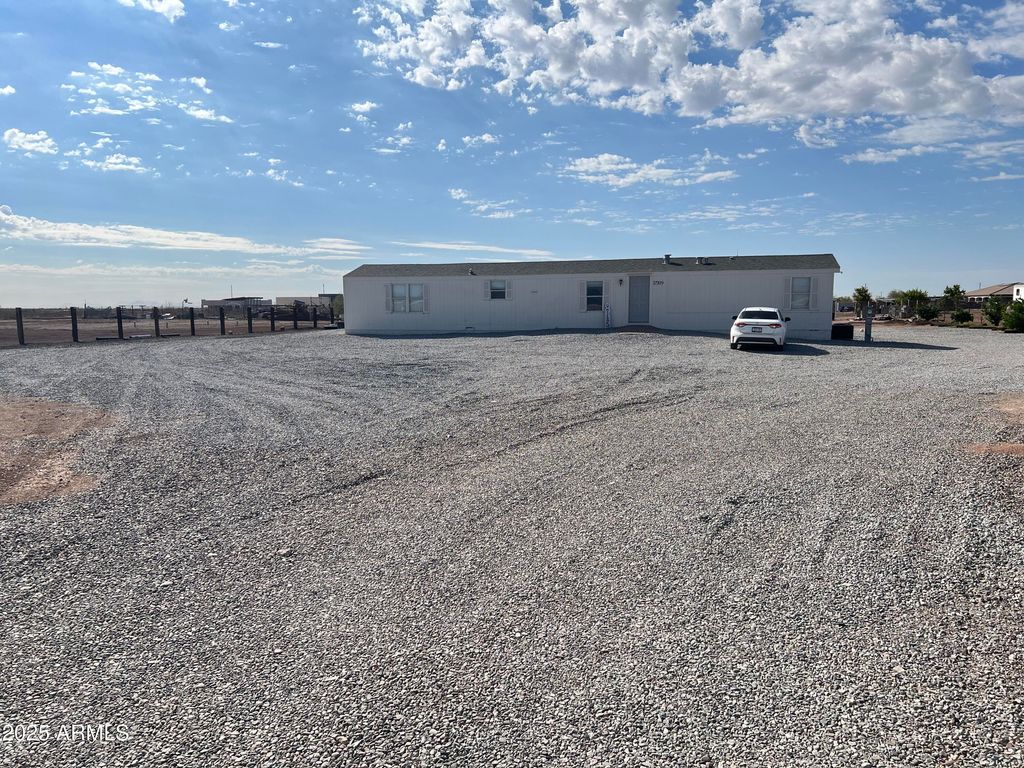 37309 W MCDOWELL Road, Tonopah, AZ 85354