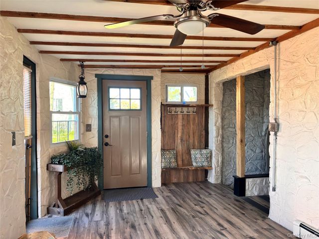 111 Ray Street, Freeport, NY 11520