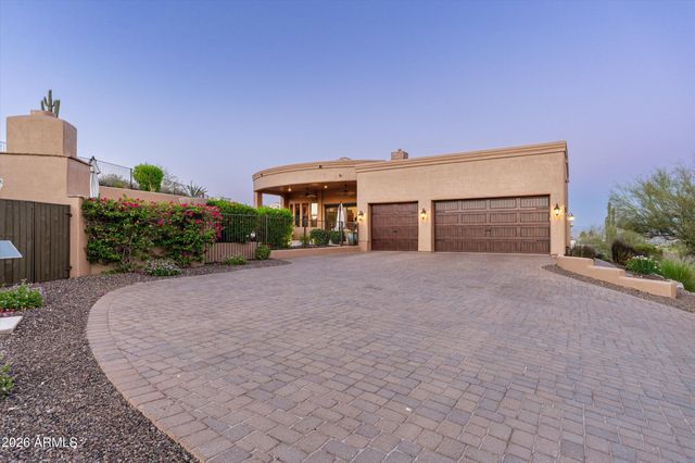 16740 E KINGSTREE Boulevard, Fountain Hills, AZ 85268