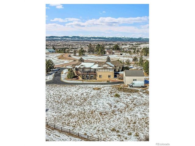 11346 N Canary Ln, Parker, CO 80138