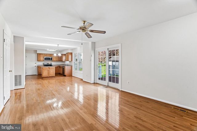 8324 SWEET CHERRY LN, Laurel, MD 20723