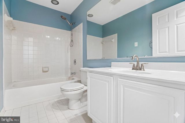 8324 SWEET CHERRY LN, Laurel, MD 20723