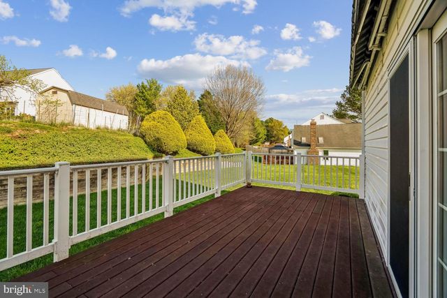 8324 SWEET CHERRY LN, Laurel, MD 20723