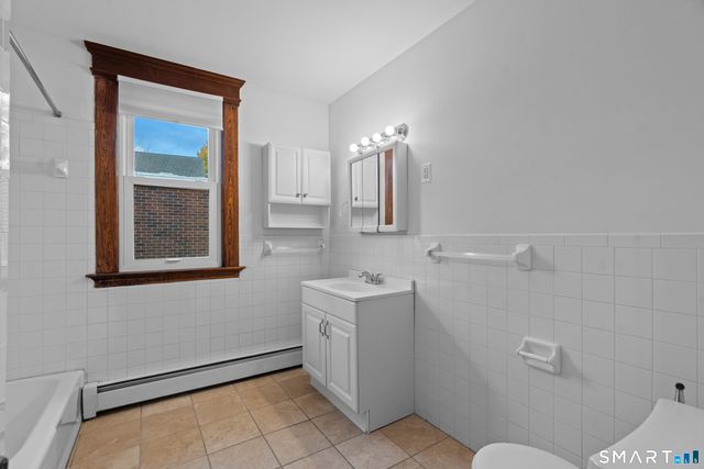 136 Edwards Street 2, New Haven, CT 06511