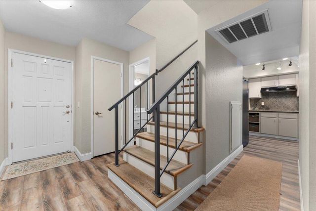 1968 Bechelli Lane, Redding, CA 96002