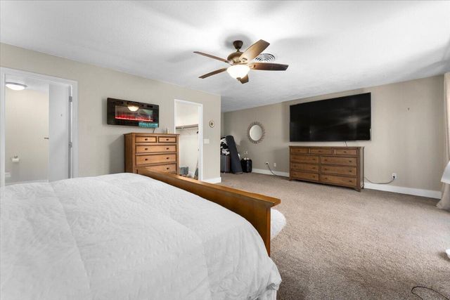 1968 Bechelli Lane, Redding, CA 96002