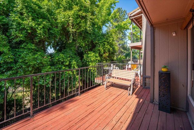 1968 Bechelli Lane, Redding, CA 96002