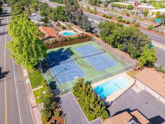 1968 Bechelli Lane, Redding, CA 96002