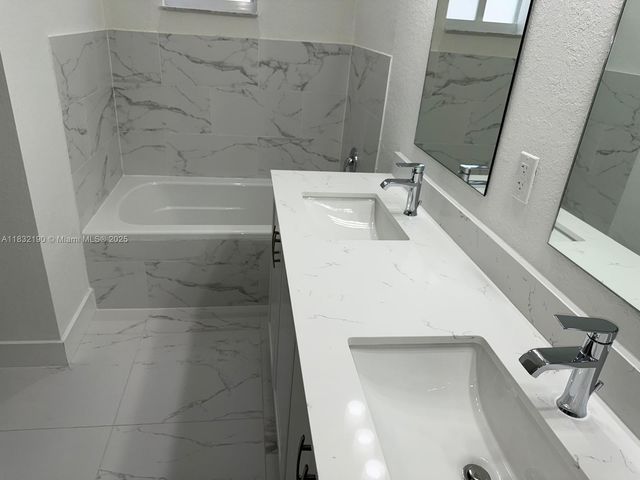 1838 NE 1st St, Homestead, FL 33033