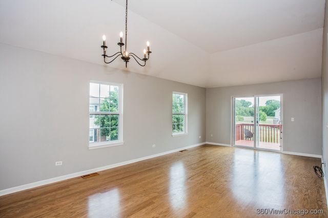 1416 Draper Road, Mchenry, IL 60050