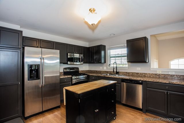 1416 Draper Road, Mchenry, IL 60050