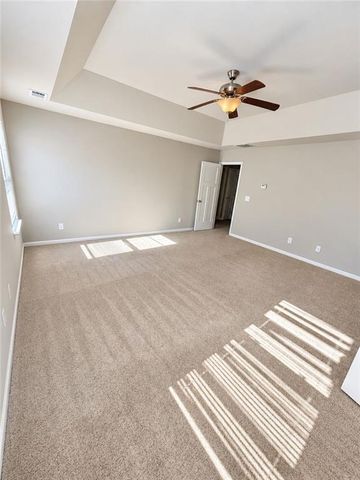 4139 Anthony Creek Drive, Loganville, GA 30052