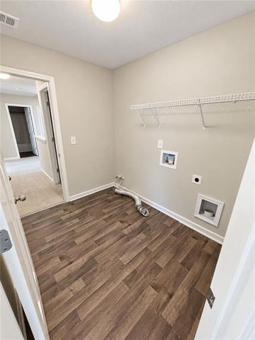 4139 Anthony Creek Drive, Loganville, GA 30052