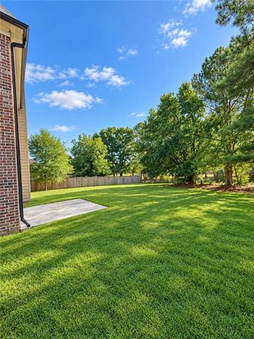 4139 Anthony Creek Drive, Loganville, GA 30052