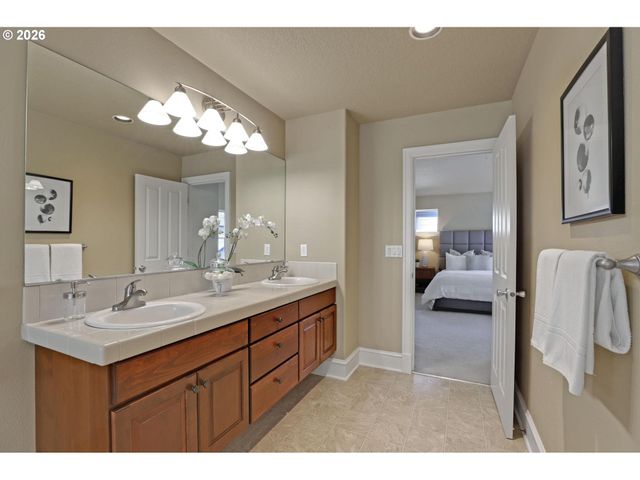 17236 Sw 136TH Ave, Portland, OR 97224