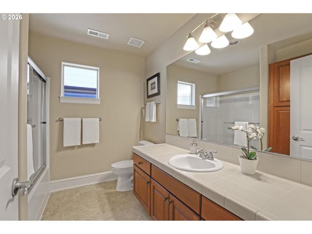 17236 Sw 136TH Ave, Portland, OR 97224