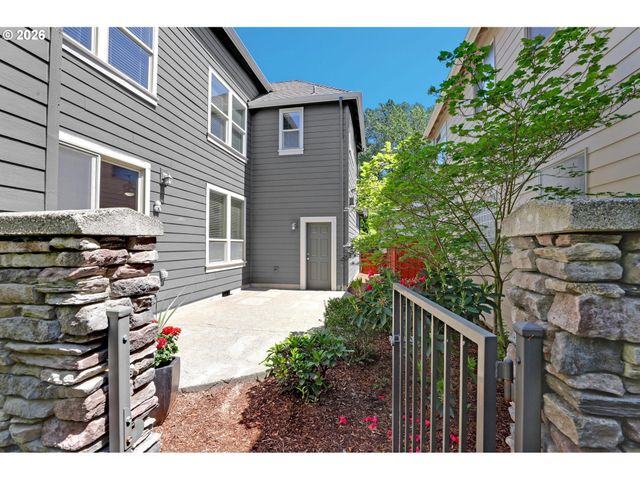 17236 Sw 136TH Ave, Portland, OR 97224