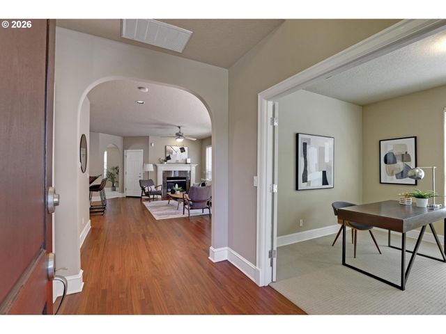 17236 Sw 136TH Ave, Portland, OR 97224