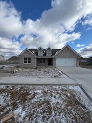 332 Pageant Drive, Richmond, KY 40475